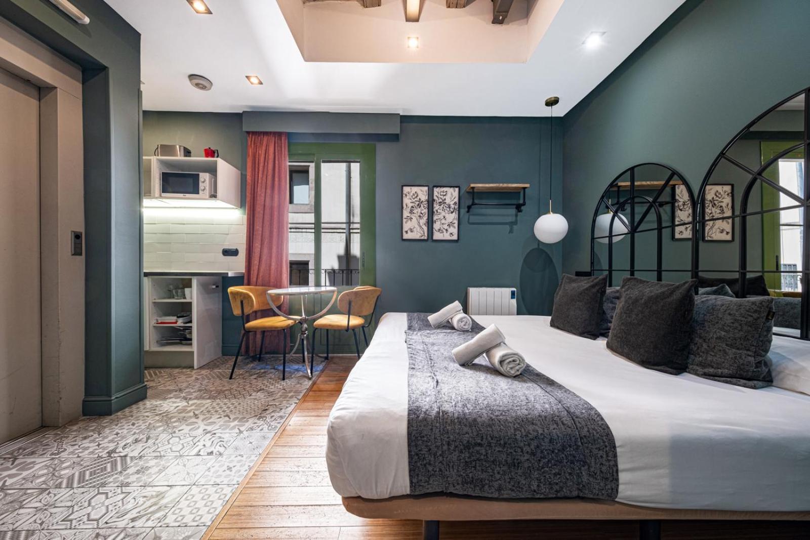 Ainb Born-Dames Apartments บาร์เซโลนา ภายนอก รูปภาพ