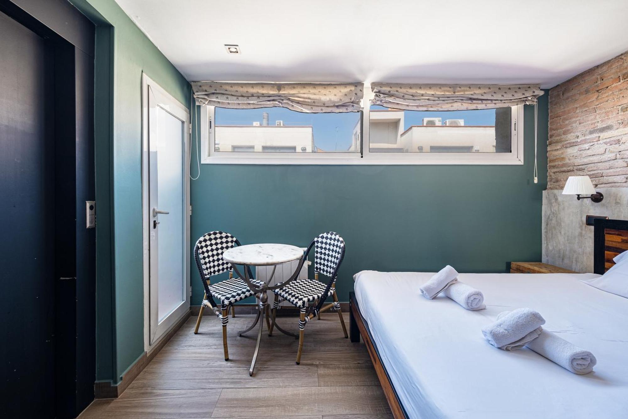 Ainb Born-Dames Apartments บาร์เซโลนา ภายนอก รูปภาพ