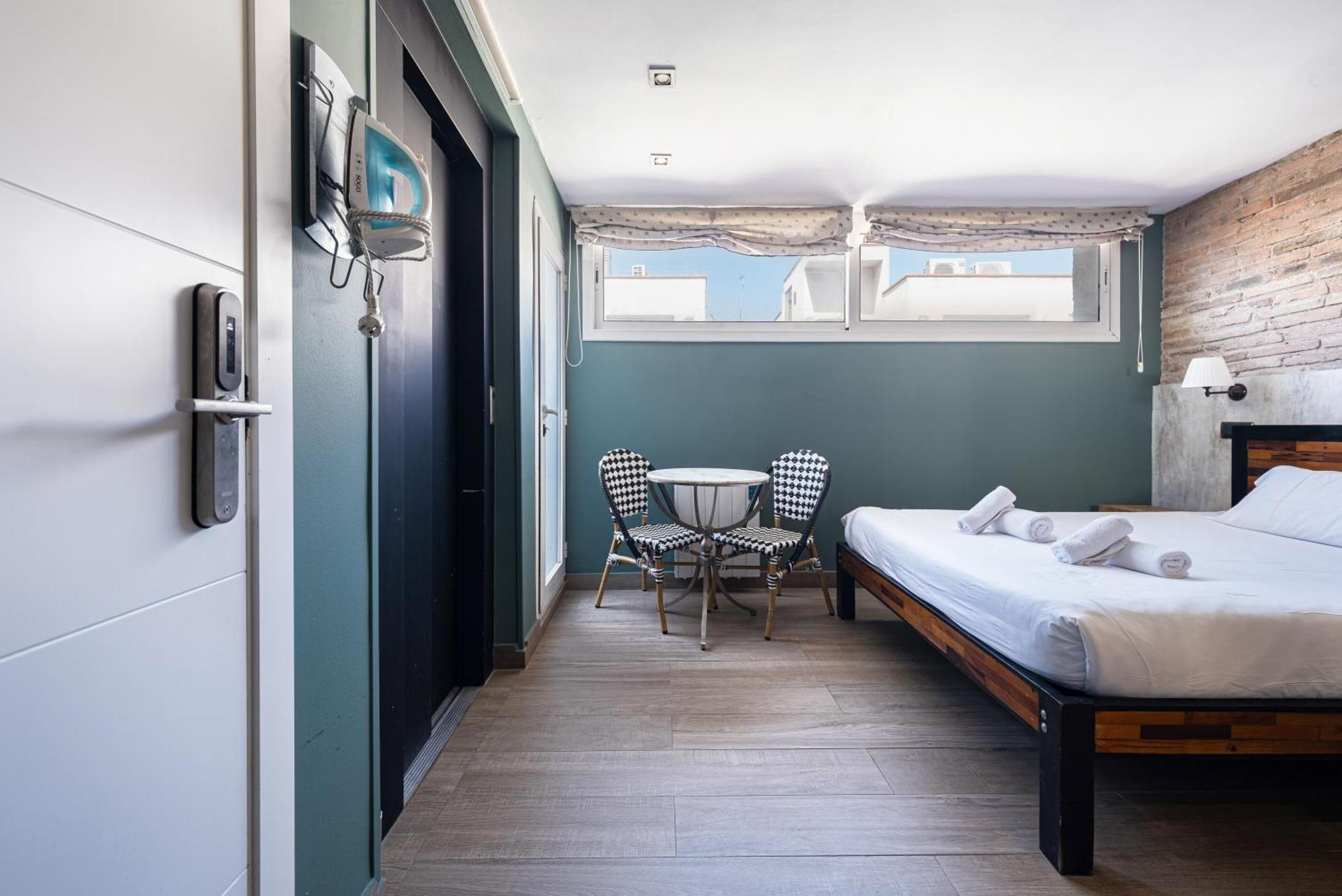 Ainb Born-Dames Apartments บาร์เซโลนา ภายนอก รูปภาพ