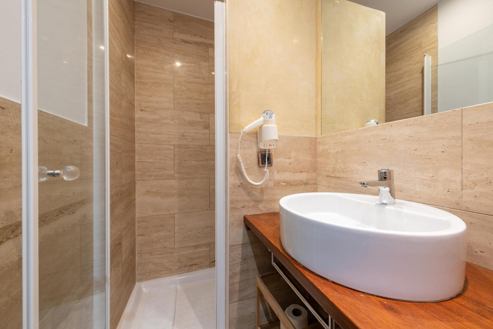 Ainb Born-Dames Apartments บาร์เซโลนา ภายนอก รูปภาพ
