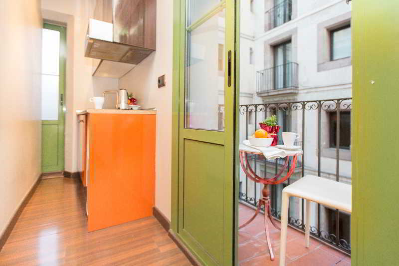 Ainb Born-Dames Apartments บาร์เซโลนา ภายนอก รูปภาพ