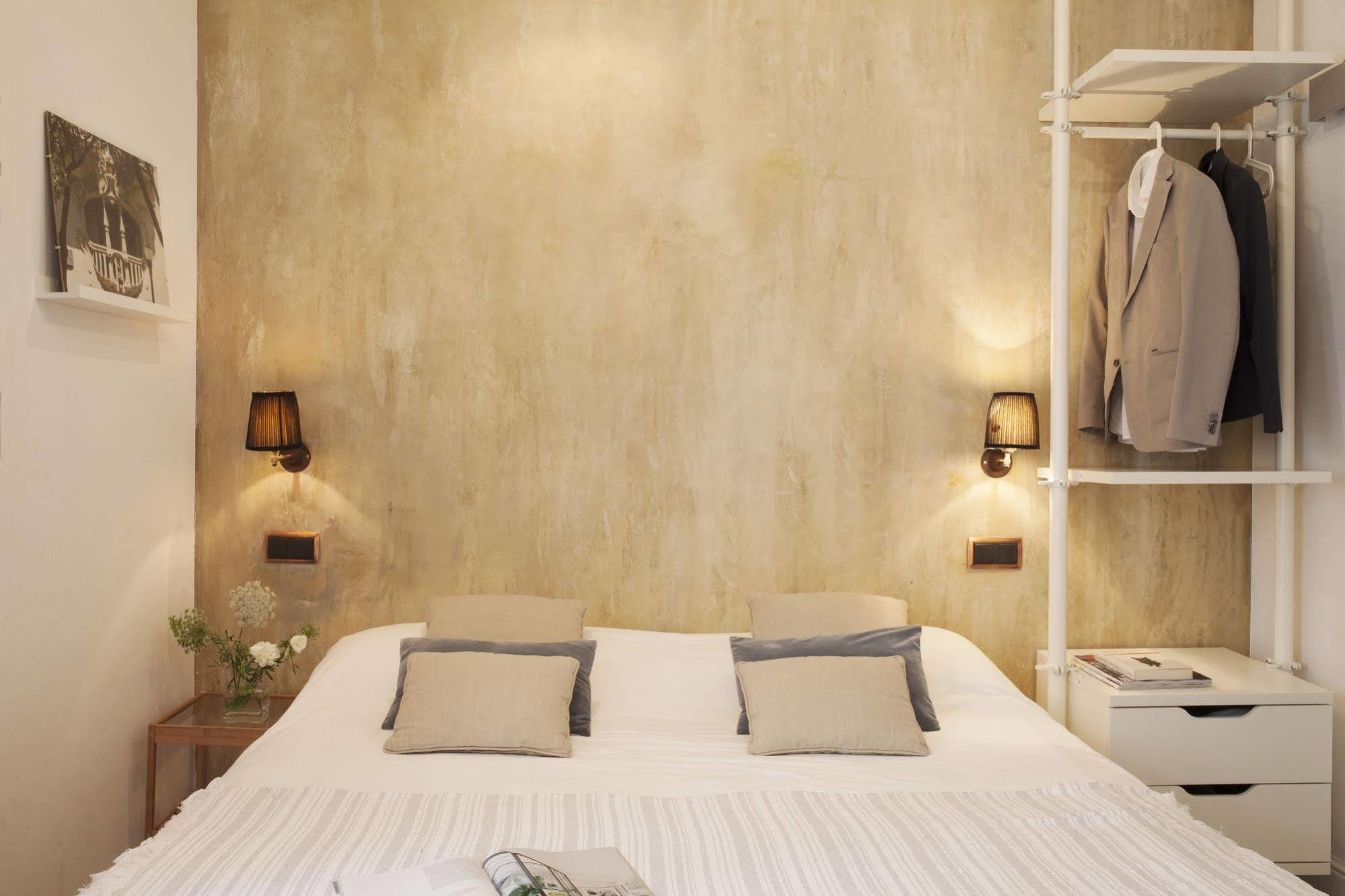 Ainb Born-Dames Apartments บาร์เซโลนา ภายนอก รูปภาพ